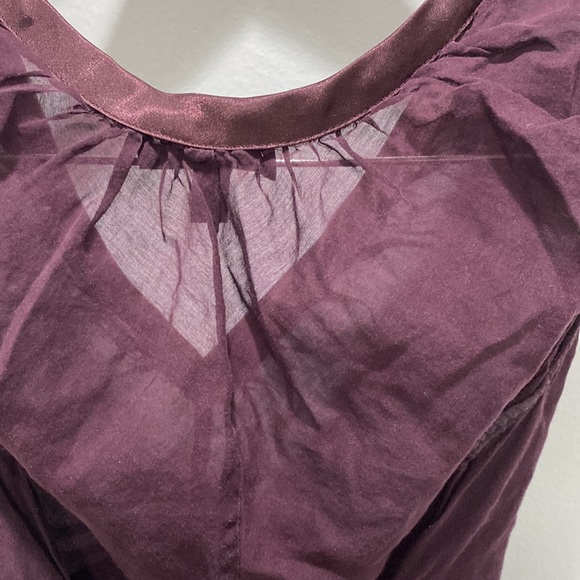The Limited XS silk sleeveless top maroon - Picture 6 of 6